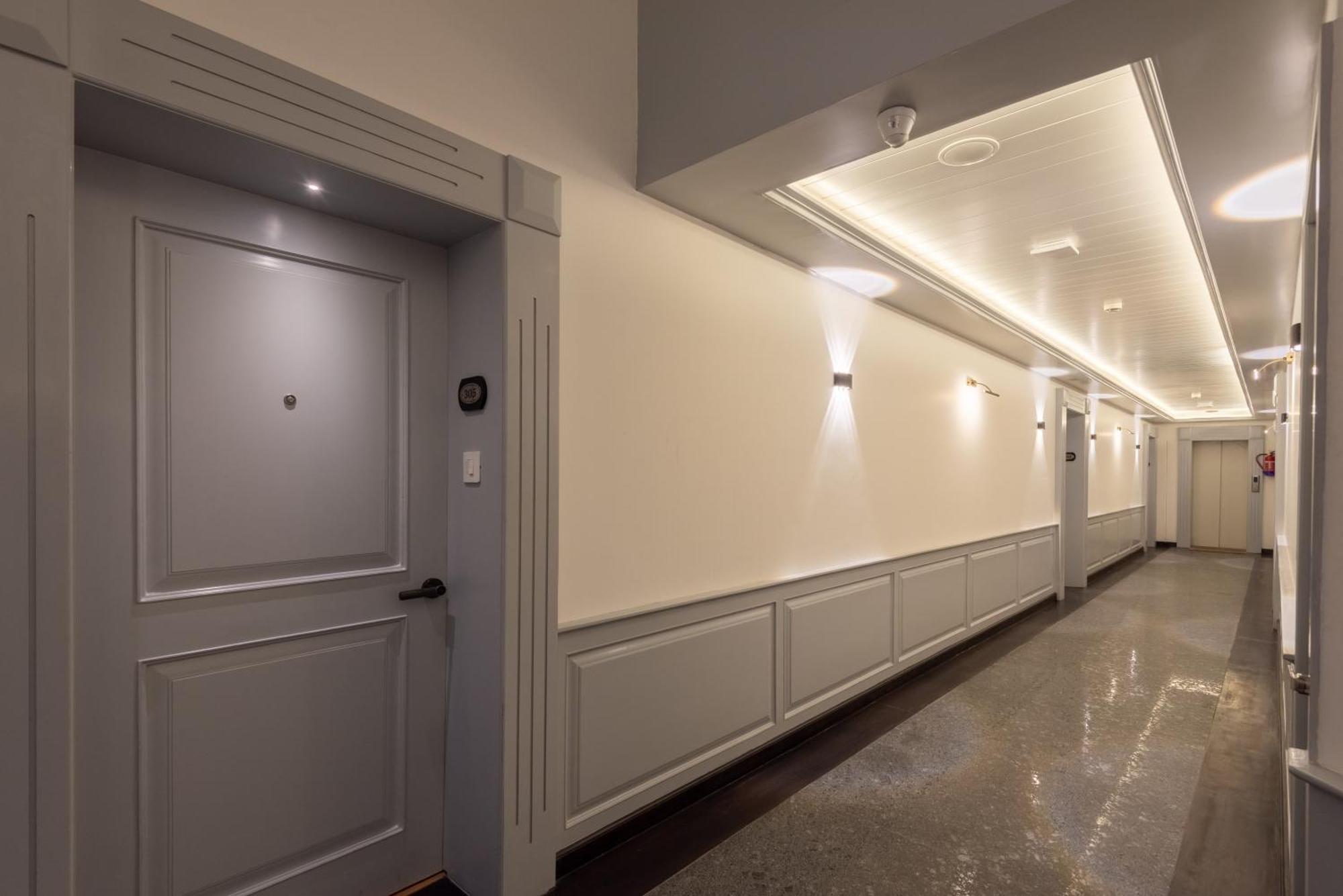 Hotel Grand Boulevard Durgjan المظهر الخارجي الصورة